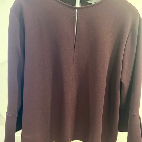 H&M Plum bell sleeve key hole crew neck Top size XL - Picture 3 of 6